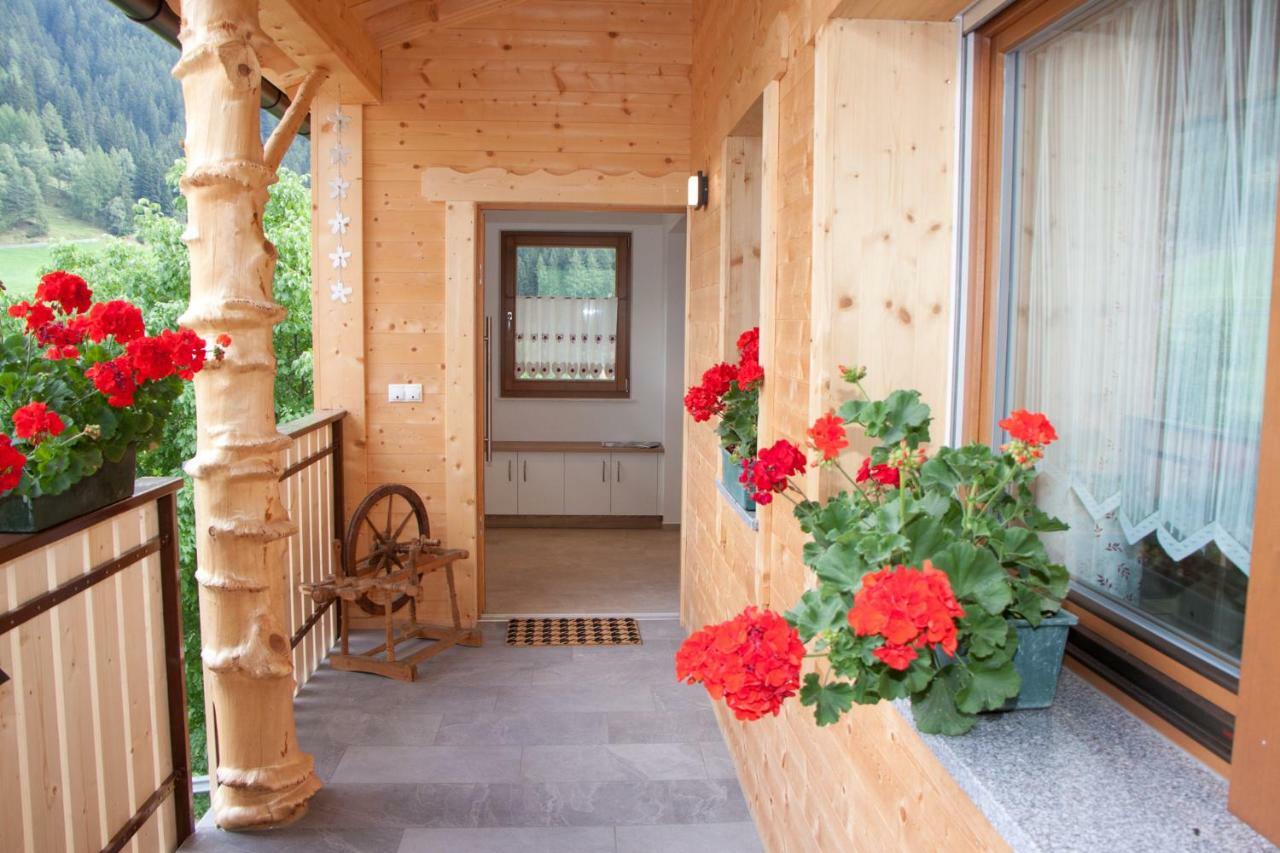 Ferienwohnung Schweinsteghof Urlaub auf dem Bauernhof Sarntal Exterior foto